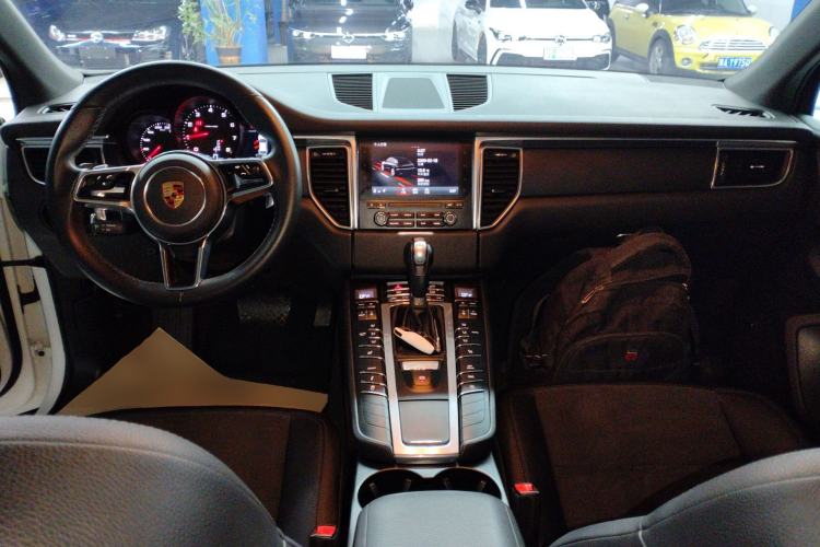 Used Porsche Macan 2017 Macan 2.0T

