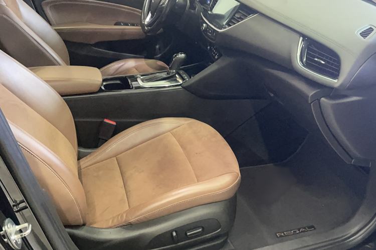 Used Buick Regal 2019 20T Luxury Model China VI Standard
