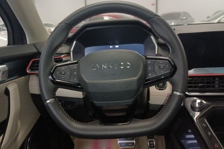 Used Lynk & Co 06 2020 1.5T YAO Halo