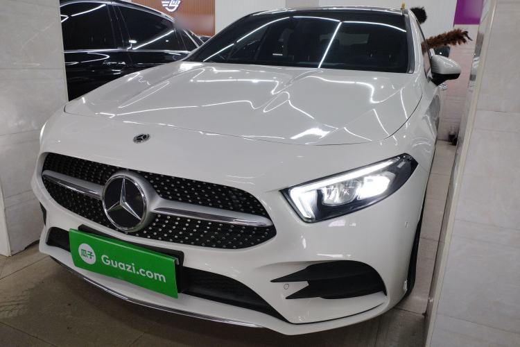 Used Mercedes-Benz A-Class 2022 Second Facelift A 200 L Sport Sedan Fashion Version