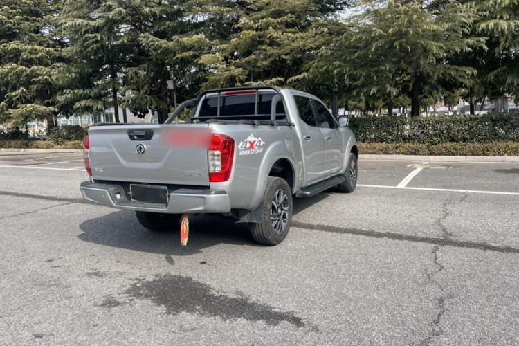 Used Dongfeng Ruichi 7 2022 2.3T Automatic Two-Wheel Drive Diesel Standard Version with Long Cargo Bed and Flat-Floor Design M9T
