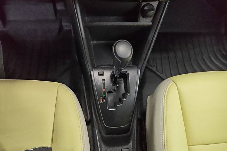 Used Toyota YARiS L 2021 1.5L CVT Leading Edition
