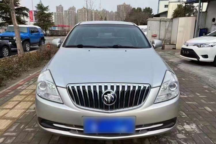 Used Buick Excelle 2015 1.5L Automatic Classic Model
