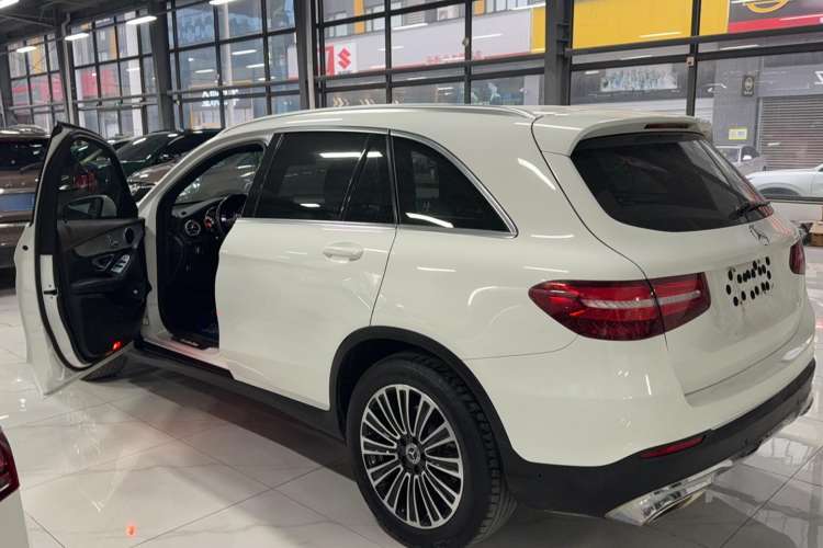 Used Mercedes-Benz GLC 2019 GLC 200 L 4MATIC
