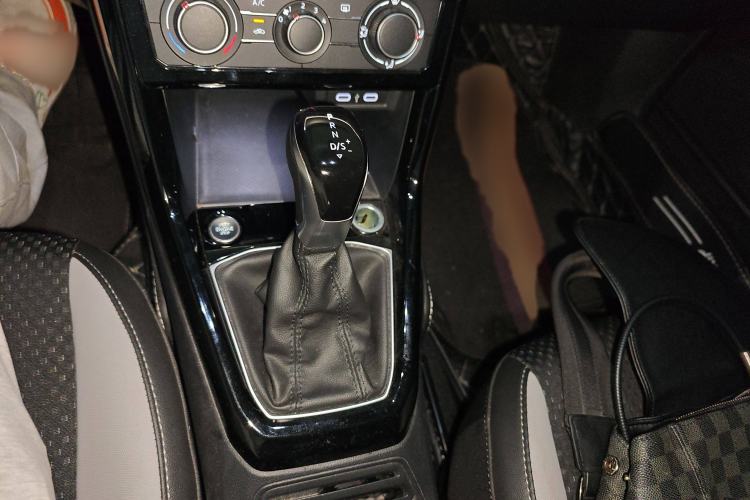 Used Volkswagen Tacqua 2021 1.5L Automatic Yue Zhi Lian Edition
