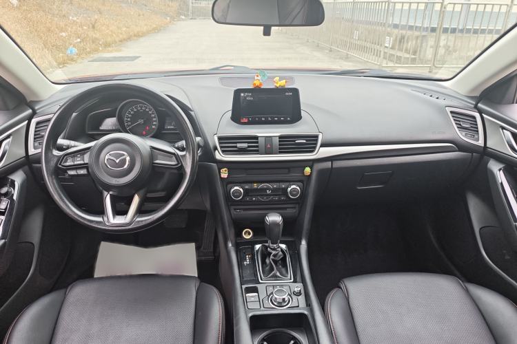 Used Mazda Mazda 3 Axela 2017 Sedan 1.5L Automatic Luxury Model Emission Standard China V
