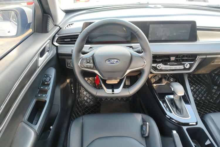 Used Ford Escort 2021 1.5L Automatic Diamond Edition
