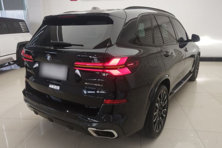 Used BMW X5 2023 xDrive 40Li M Sport Night Edition Package