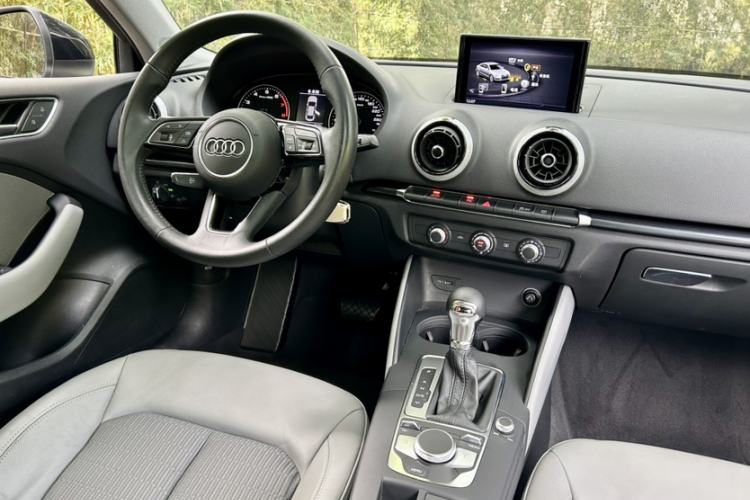 Used Audi A3 2020 Limousine 35 TFSI Fashion Edition China VI Emission Standard