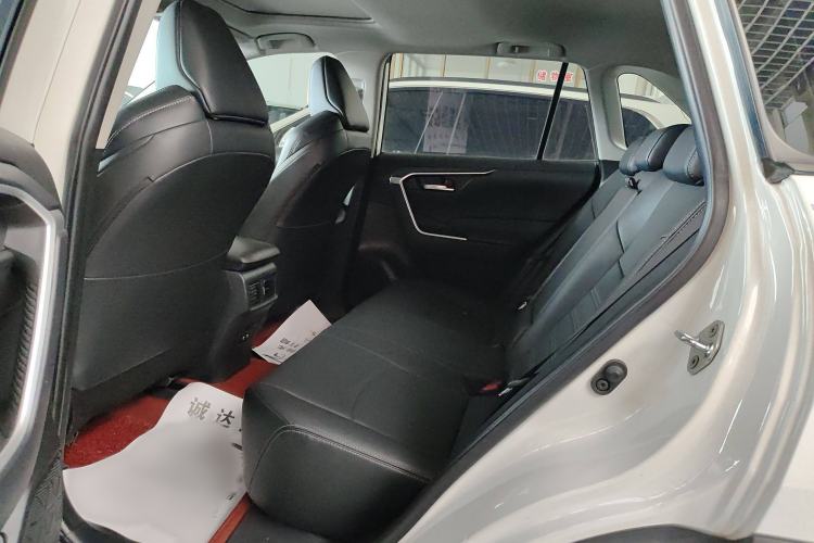 Used Toyota Wildlander 2020 2.0L CVT Two-Wheel Drive Luxury Edition
