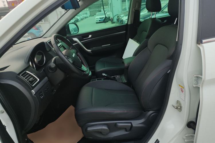 Used Haval M6 2018 Revised Version 1.5T DCT Two-Wheel Drive Elite Edition
