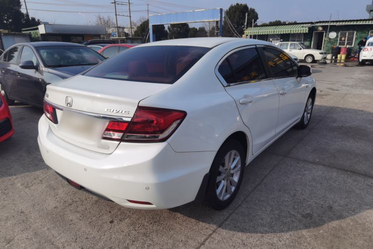 Used Honda Civic 2014 1.8L automatic comfort version
