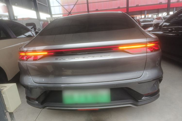 Used BYD Han 2024 DM-i Glory Edition 121KM Prestige Model
