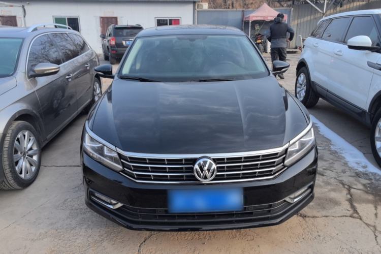 Used Volkswagen Passat 2017 330TSI DSG Luxury Edition
