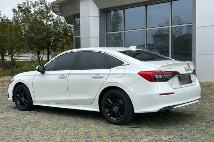 Used Honda Civic 2023 240TURBO CVT Dynamic Edition
