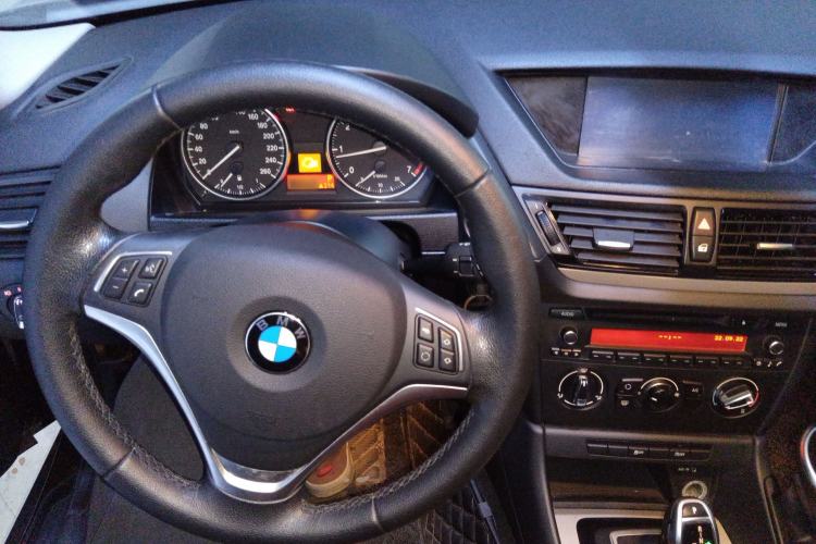 Used BMW X1 2014 sDrive18i Fashion Model