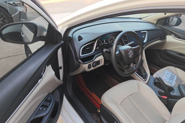 Used Buick GT 2017 15N Automatic Elite Version
