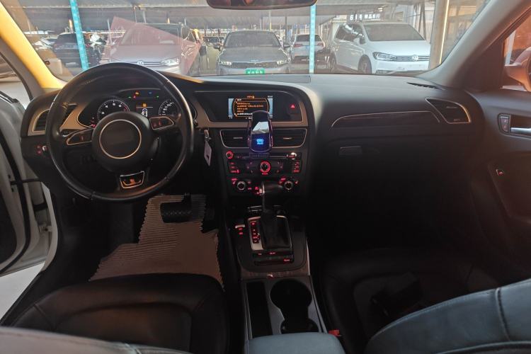 Used Audi A4L 2015 35 TFSI Automatic Comfort Model