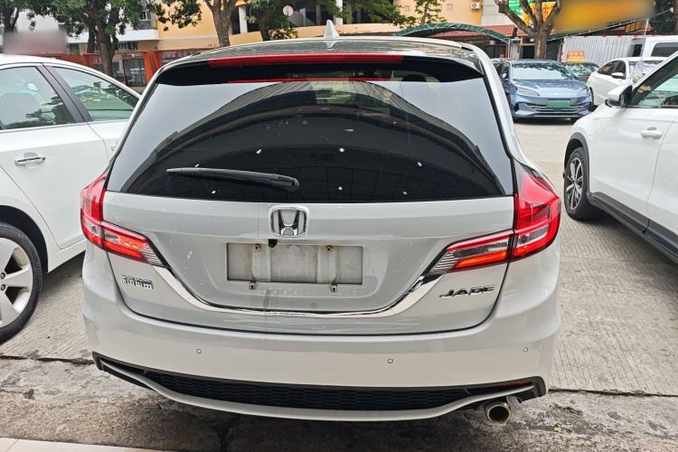 Used Honda Jade 2017 1.8L automatic Comfort version 5 seats
