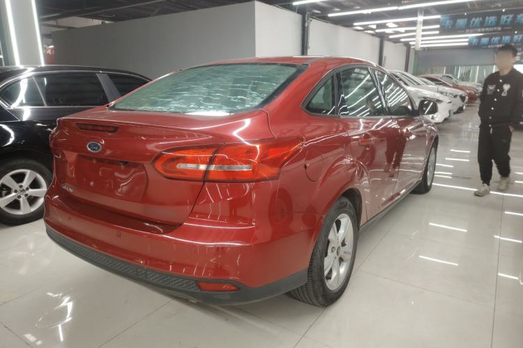 Used Ford Focus 2015 Sedan 1.6L Automatic Comfort Model
