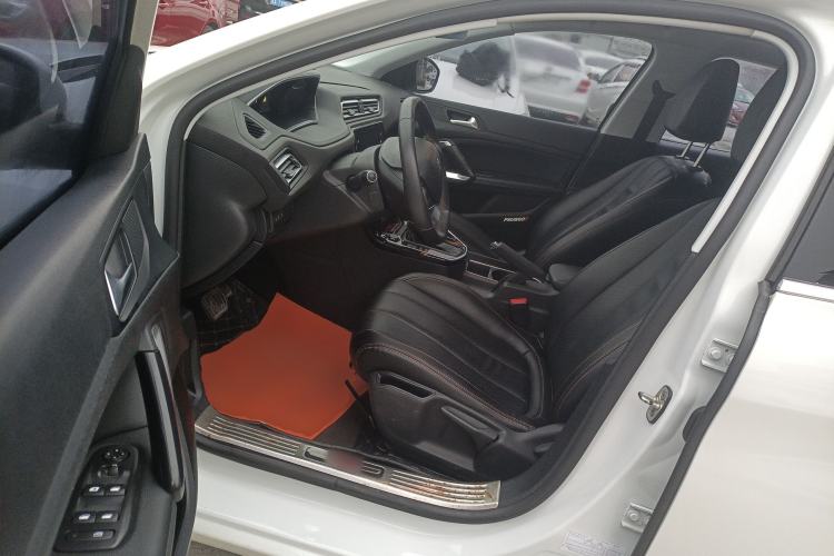 Used Peugeot 308 2016 1.6L Automatic Luxury Edition
