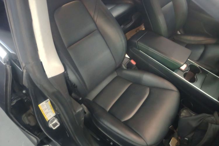 Used Tesla Model 3 2019 Long-Range Rear-Wheel-Drive Version
