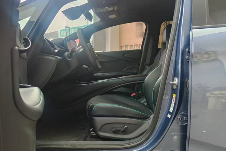 Used BYD Dolphin 2024 Honor Edition 401km Knight Edition
