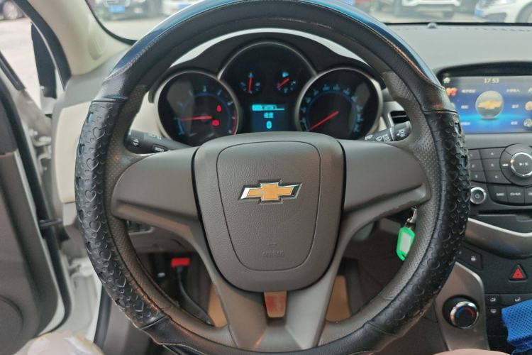 Used Chevrolet Cruze 2015 1.5L Classic SE AT