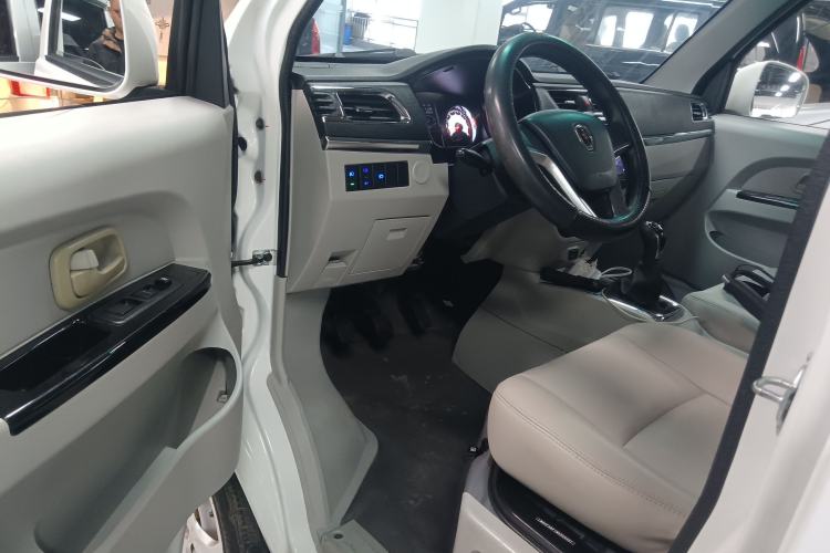 Used Jinbei New Hiace X30L 2021 1.5L Wealth Central Air Conditioning Version Coach China VI Standard SWC15M
