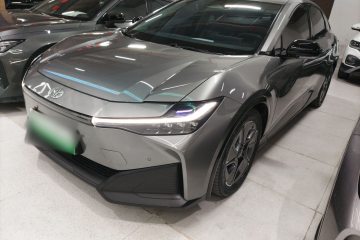 Used Toyota bZ3 2023 616 km Long-Range PRO