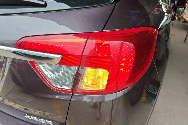 Used Buick Envision 2016 28T Four-Wheel Drive Elite Version
