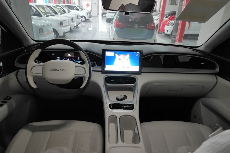 Used Geely Galaxy Geome 2025 310km Youth Edition
