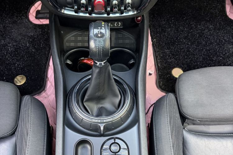 Used  Clubman 2016 Updated 1.5T COOPER Geek Edition