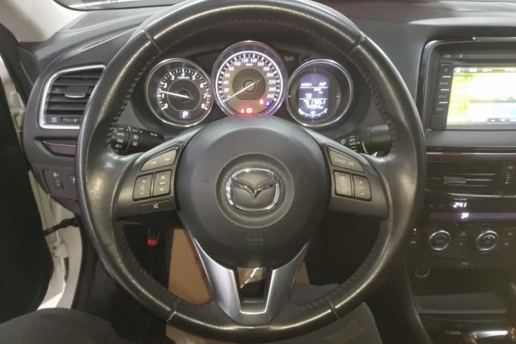 Used Mazda Atenza 2014 2.0L Blue Sky Luxury Edition
