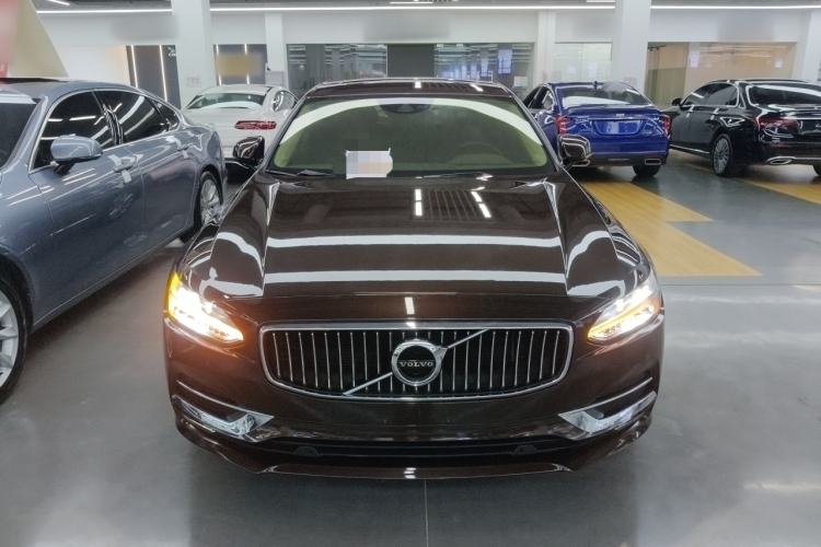 Used Volvo S90 2020 T5 Zhiyi Luxury Edition
