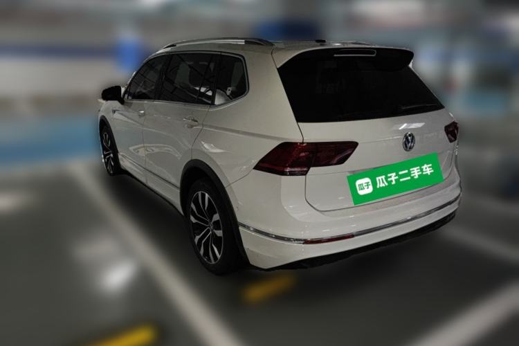 Used Volkswagen Tiguan L 2019 330TSI Automatic Two-Wheel Drive R-Line Flagship Edition China V Standard
