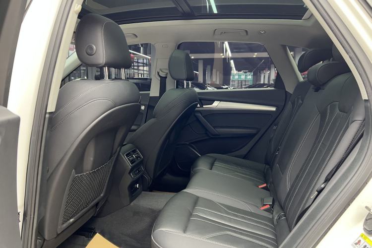 Used Audi Q5L 2024 40 TFSI Fashion Dynamic Model
