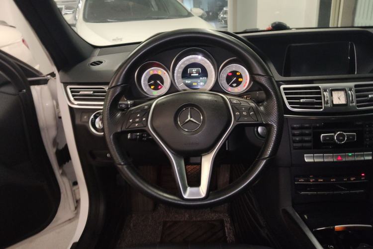 Used Mercedes-Benz E-Class 2015 E 260 L Sport Edition
