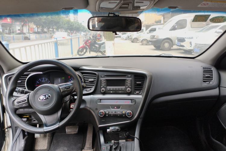 Used Kia K5 2014 2.0L Automatic GLS
