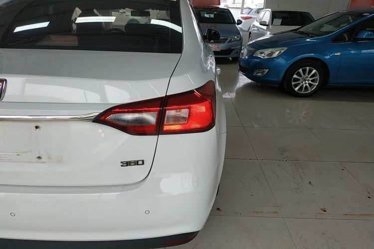 Used Roewe 360 2015 1.5L Automatic Luxury Edition