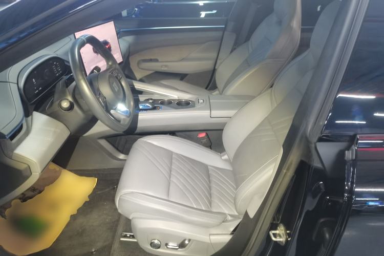 Used Zeekr 001 2024 YOU Edition 100 kWh All-Wheel Drive
