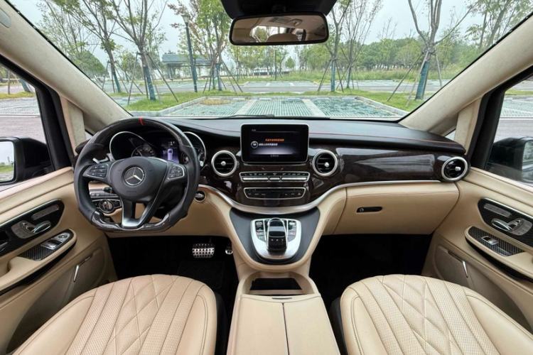 Used Mercedes-Benz V-Class 2018 V 260 L Prestige Extended Version China VI