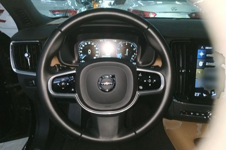 Used Volvo S90 2018 T5 Zhiya Edition
