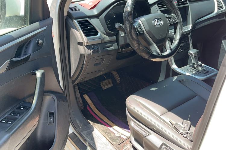 Used SAIC MAXUS T60 2017 2.8T Diesel Automatic 4x4 High-Ride Elite Long-Body China V Standard