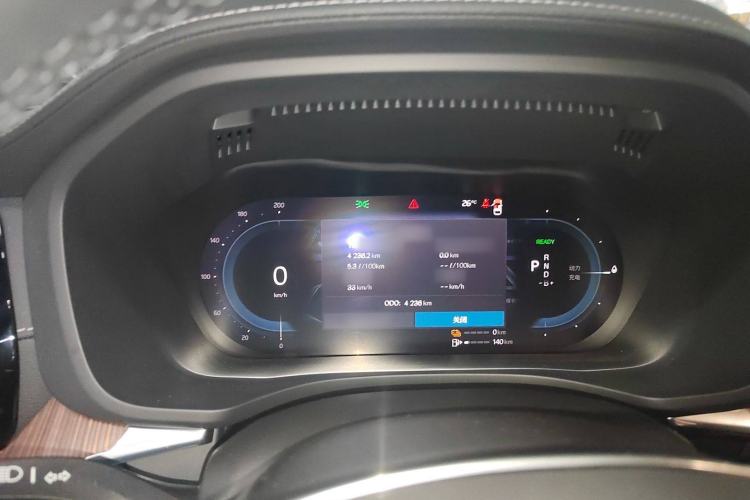 Used Volvo XC60 New Energy 2025 Plug-in Hybrid Long-Range All-Wheel Drive Smart & Luxurious Edition
