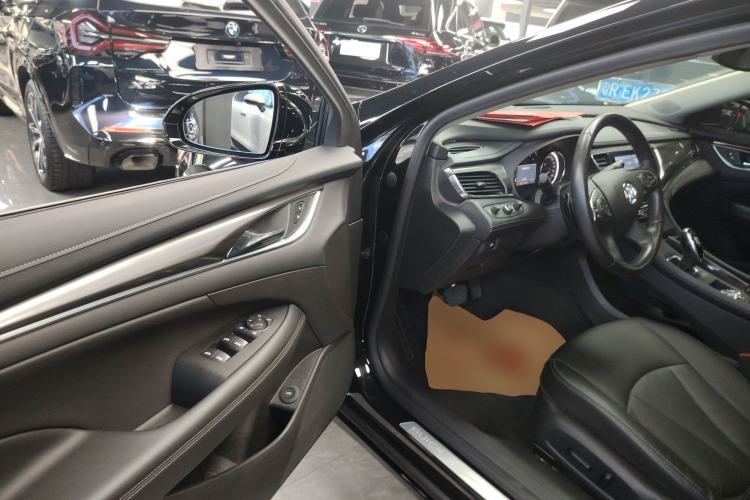 Used Buick LaCrosse 2022 652T Luxury Version