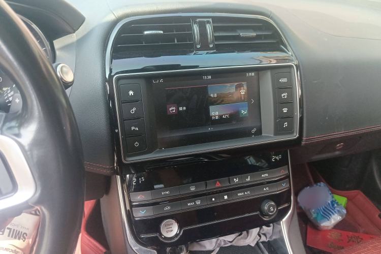 Used Jaguar XE 2017 2.0T 200 PS R-Sport
