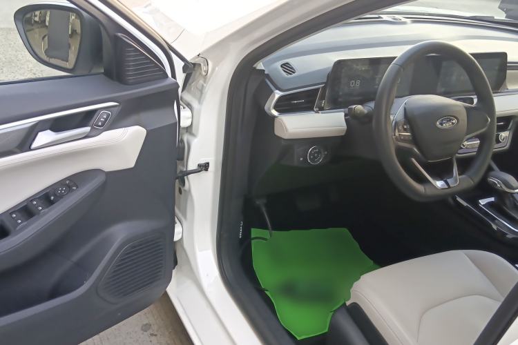 Used Ford Escort 2021 1.5L Automatic Diamond Edition
