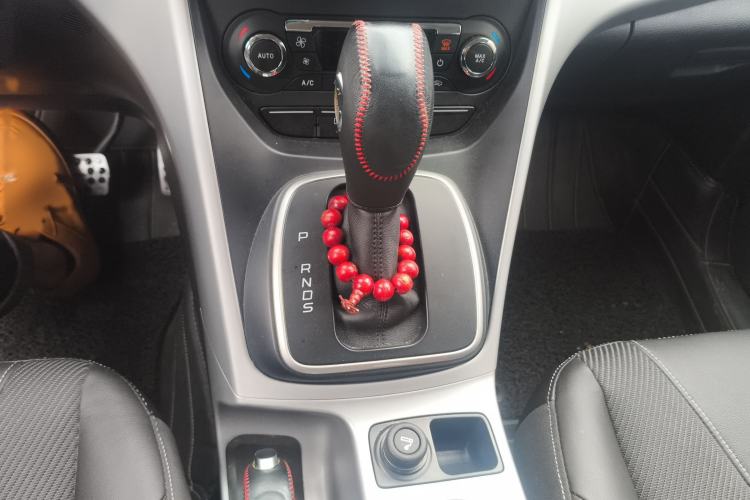 Used Ford Kuga 2015 1.5L GTDi Two-Wheel Drive Fashion Edition
