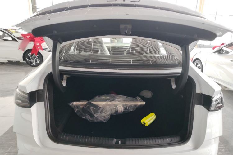 Used BYD Seal 06 New Energy 2024 DM-i 120KM Prestige Model
